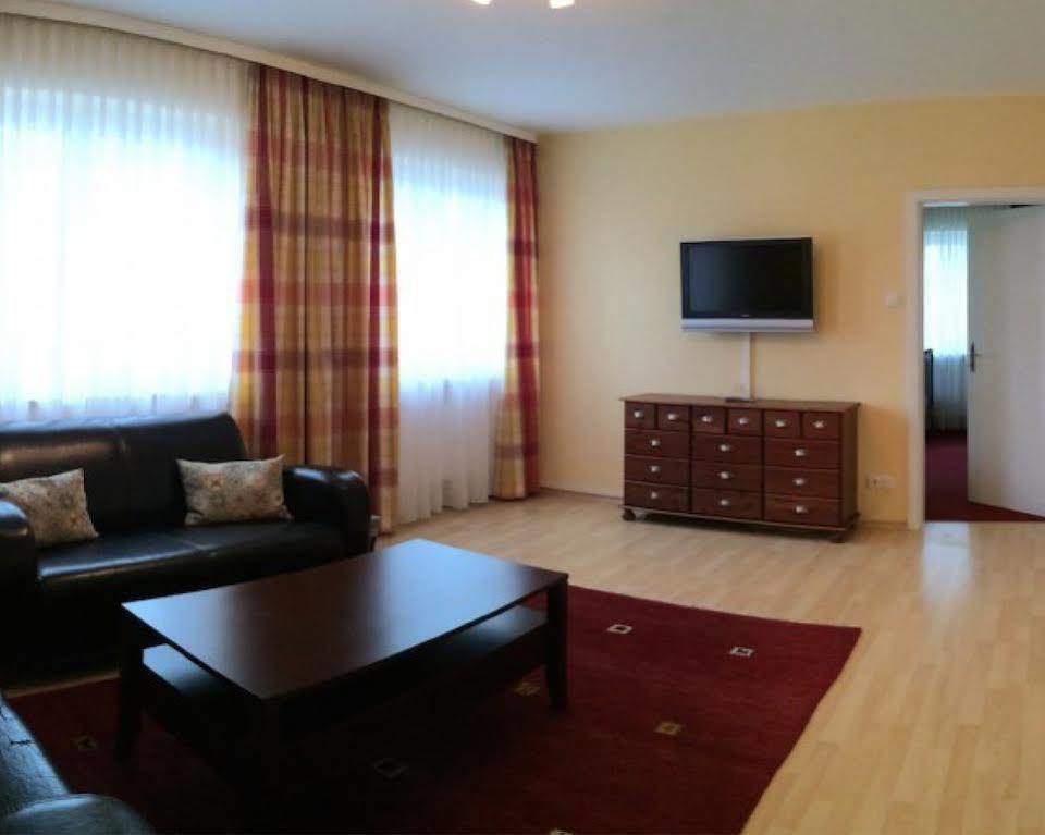 Hotel Leitner Kaufbeuren Exteriör bild